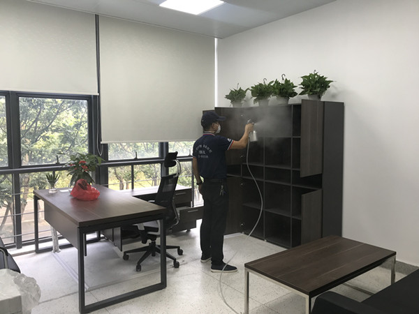东莞理工学院生态环境系研发中心大型甲醛治理.菌霉防控项目